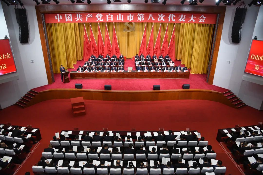 906.jpg